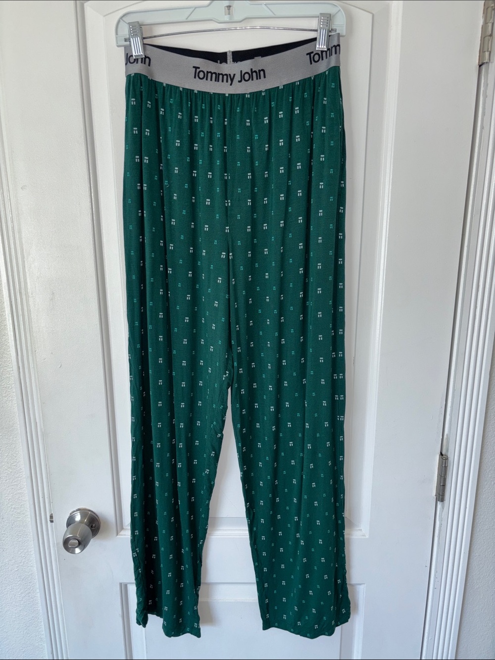 Tommy John modal Lounge Pants M second skin?
